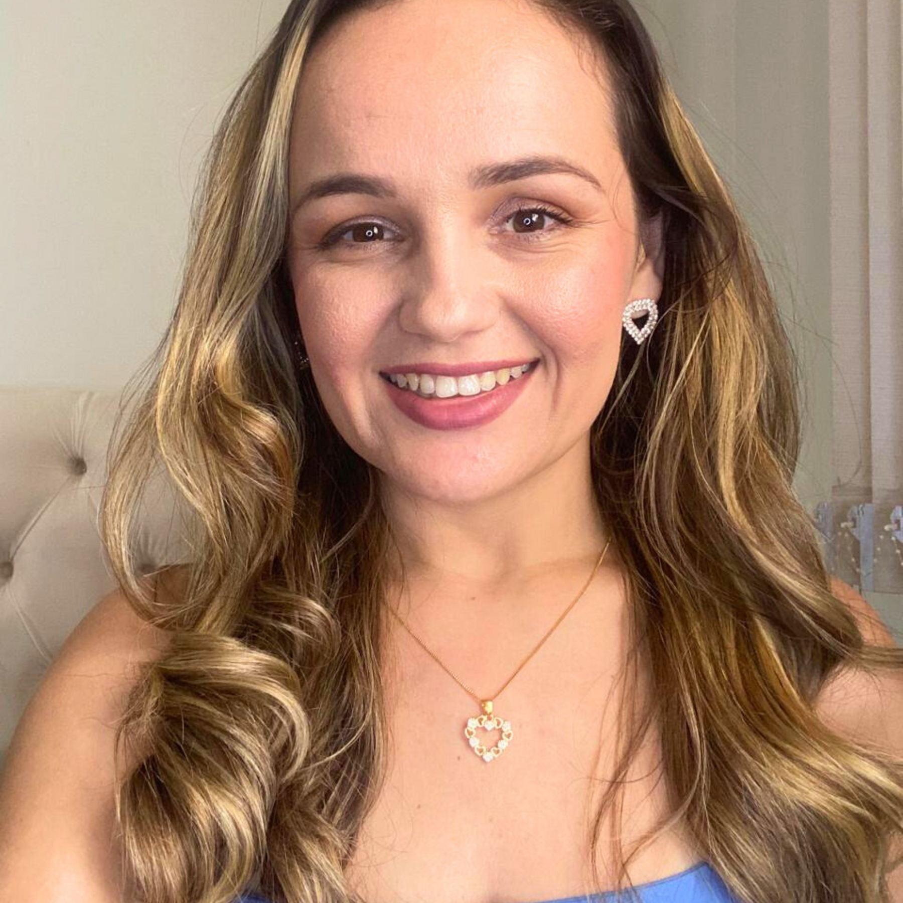 Brinco Vivante Coração Cravejado Vazado